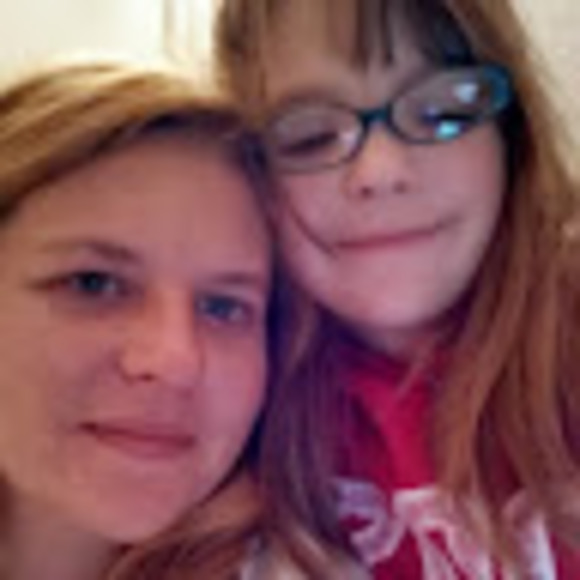 Meet your Posher, Melissa - Picture 1 of 1